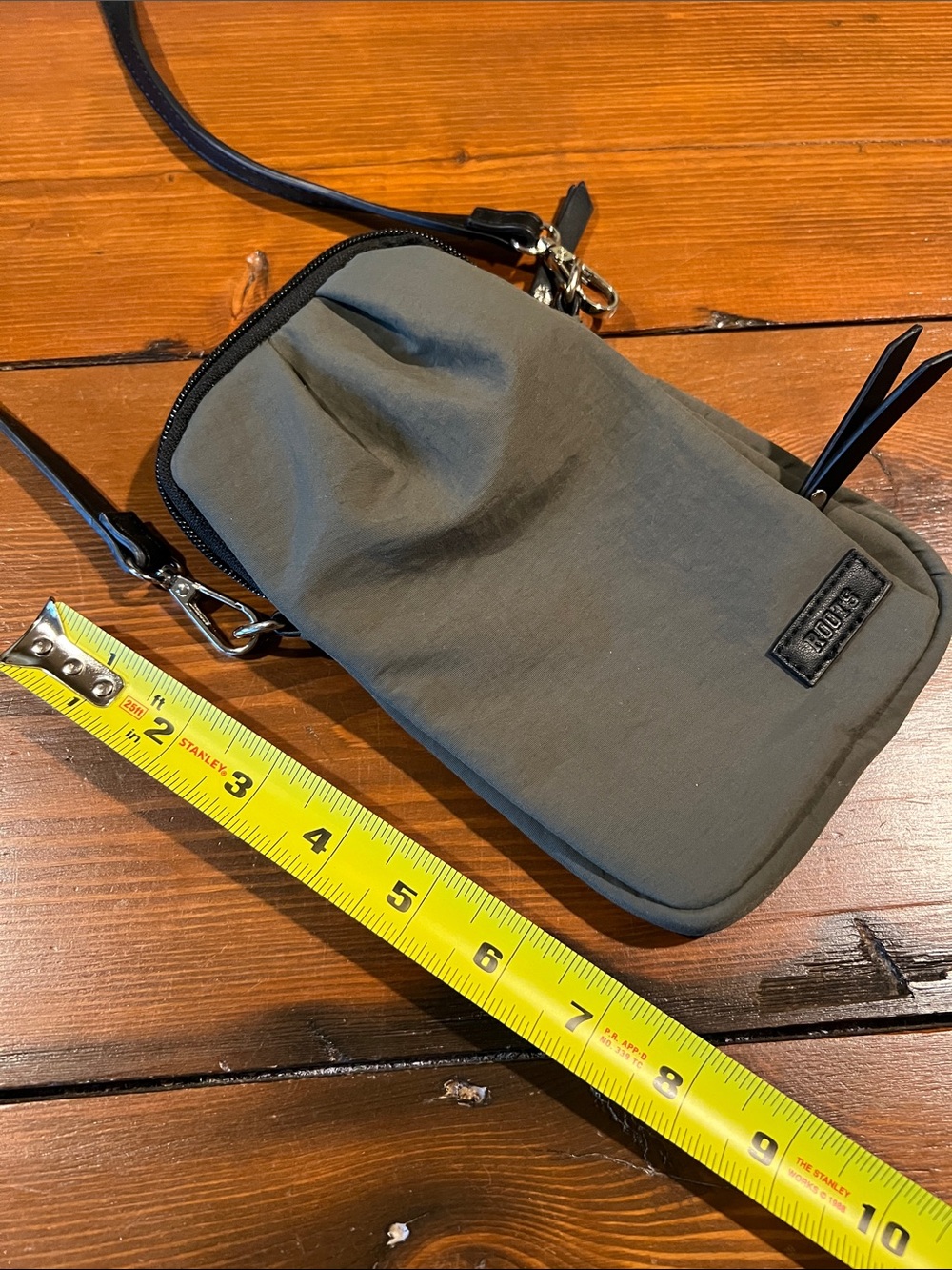 Roots Canada Olive Green Nylon & Leather Crossbody Mini Bag Pouch - Picture 6 of 7